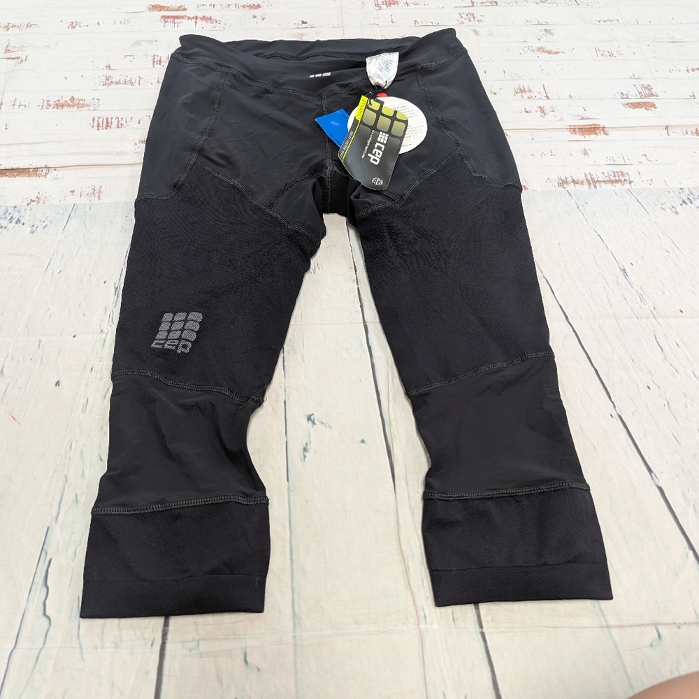 CEP Medi Compression Dynamic 3/4 Run Tights. Uv Protection